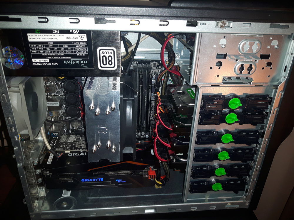 It's so clean everything looks brand new!