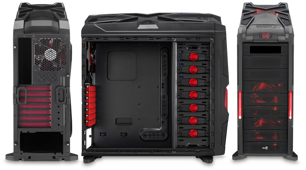 Mine is a bist dusty, but is this bith a ton of bad cable management inside.