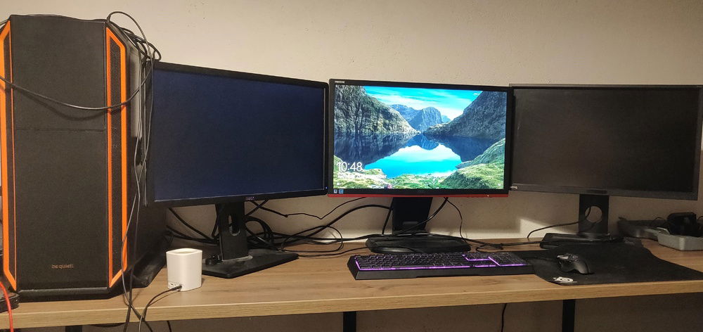 PC and setup as a whole, with everything neatly in frame.