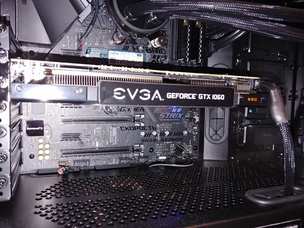 (yes, the fans are unplugged at the bottom)