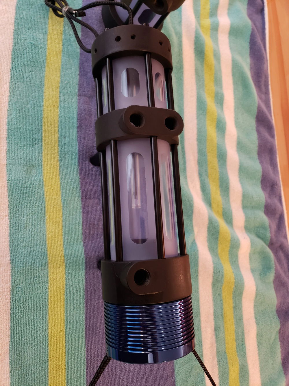 Blue horizontal pump/res combo complete.