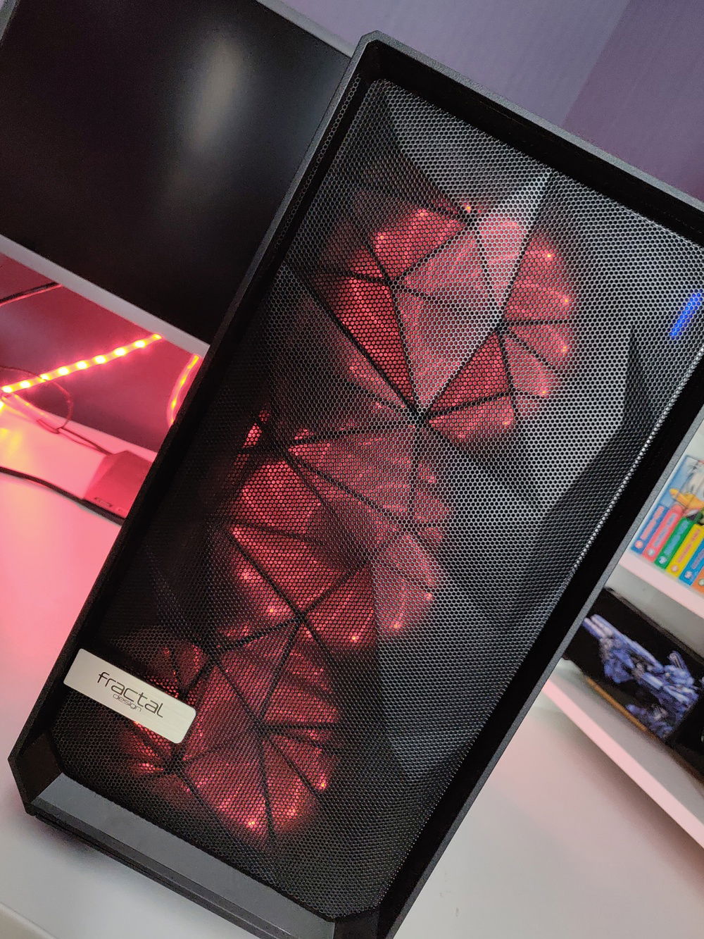 Front fans are Akasa Vegas 120mm with red leds.