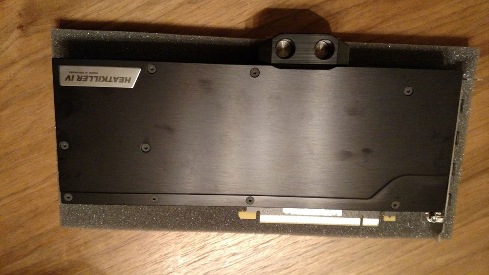 Waterblock on!  Darn fingerprints.  What a beautiful piece of metal!