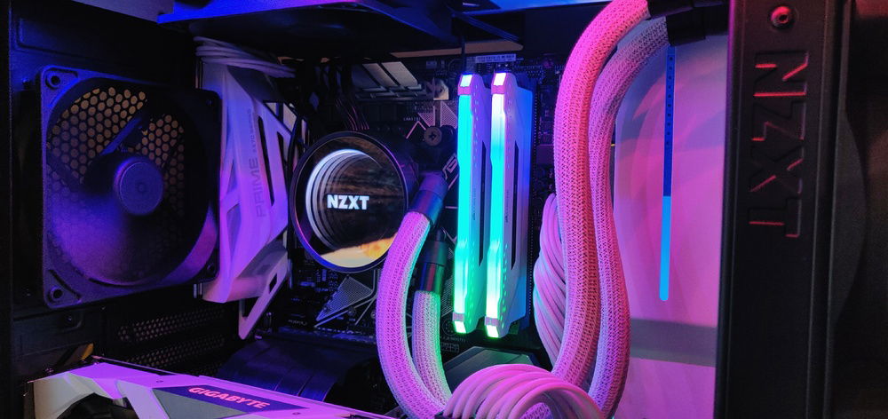 Rgb galore but I cannot adjust the krakens lighting. I contacted NZXT and tried all the drivers. They said I have to send it in. Don't have any cpu coolers so I'd have to buy my new one. Haven't sent it in and probably won't. At least the white works. Kinda bummed
