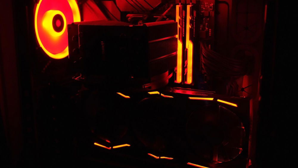 Added sleeved cables to the build.