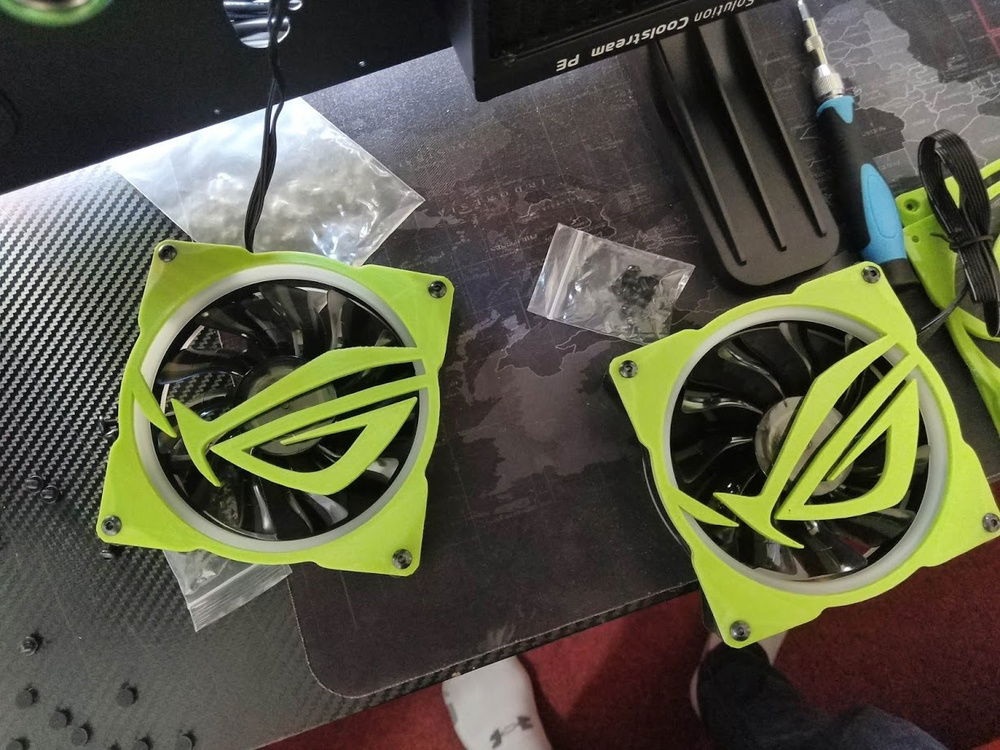Custom fan grill
