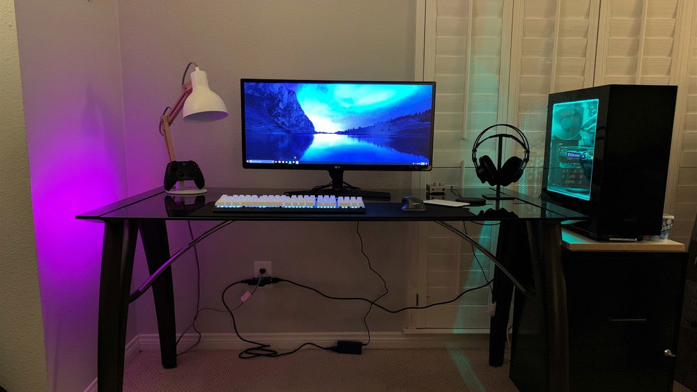 Yeah I know... cable management