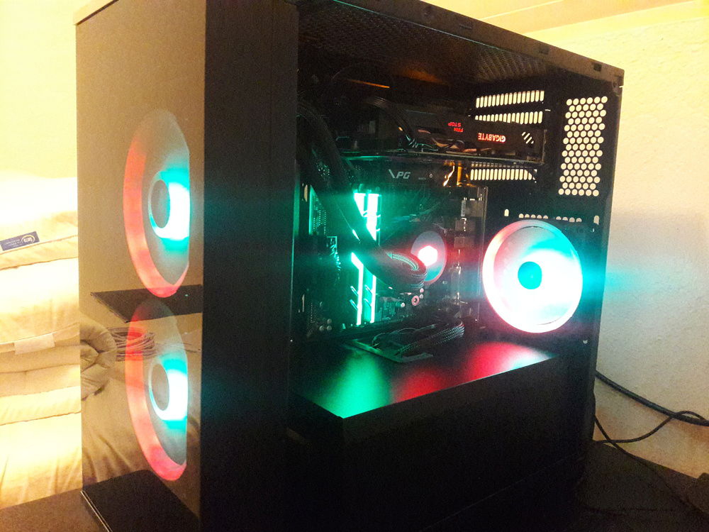 I like this color scheme