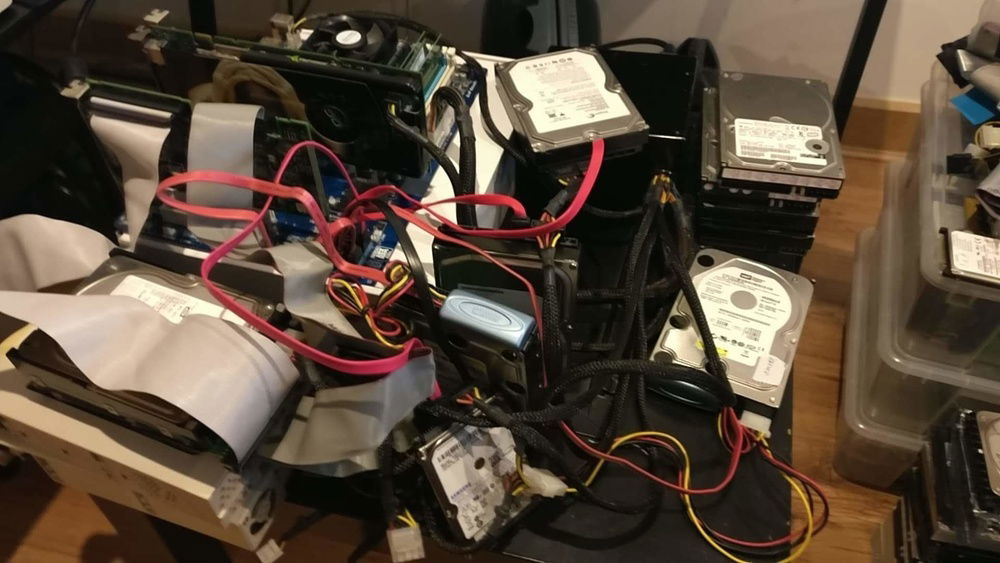 Fully loaded with SCSI, SSD's and Hard drives