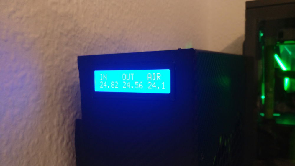 LCD display
sadly blue and not green