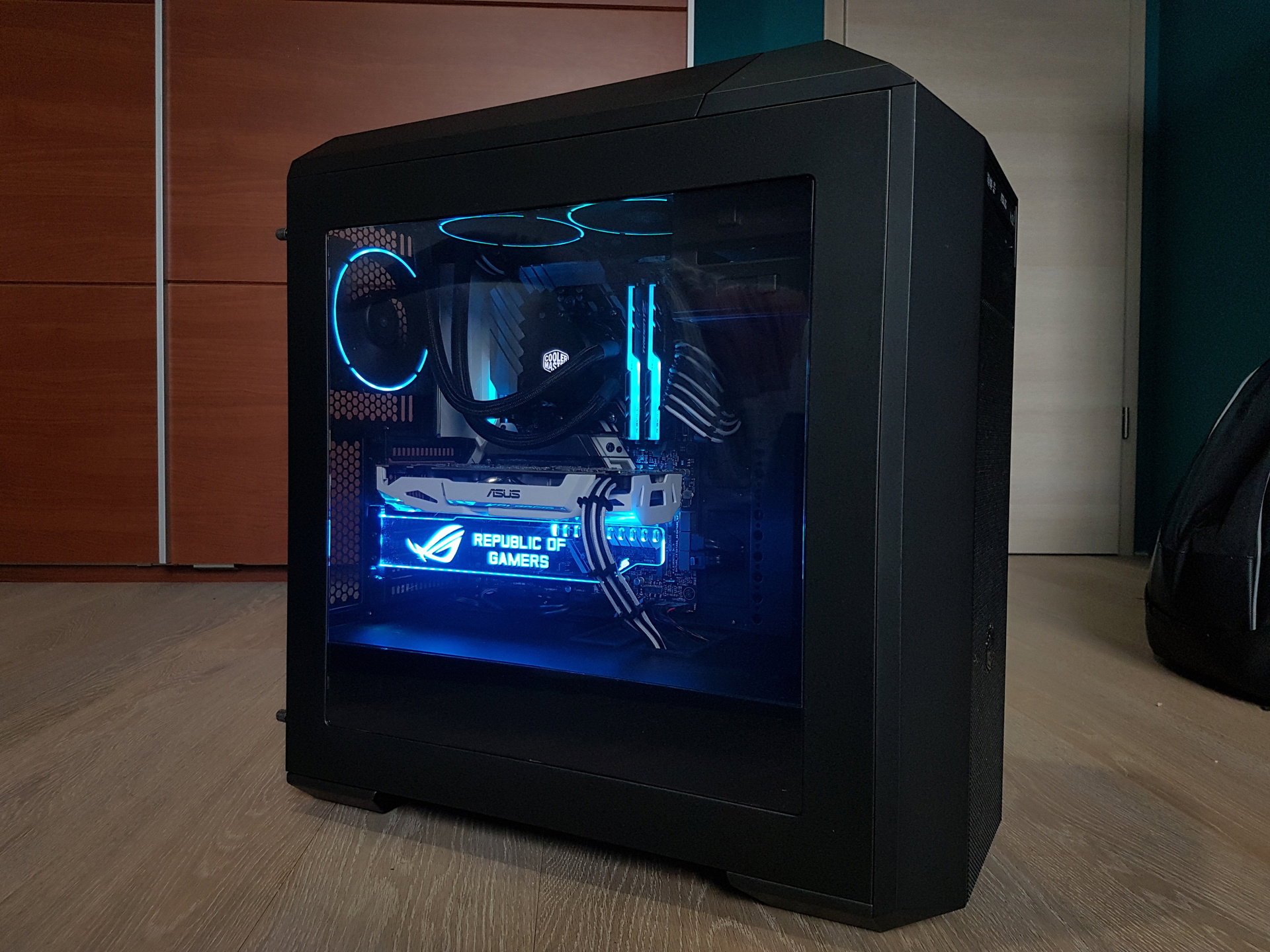 Black and white and RGB » builds.gg