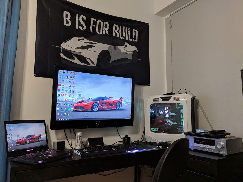 My Setup
TV 40" Samsung LCD
Laptop Alienware M17x R4 - i7-3610qm + HD7970m