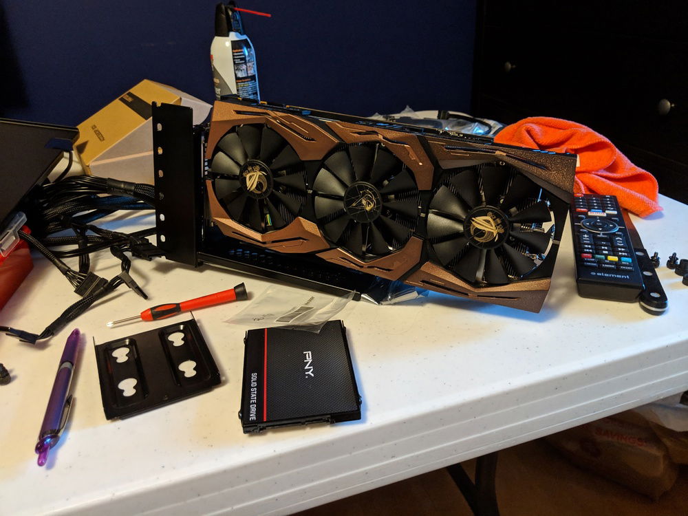 Putting together the Vertical GPU riser from CableMod.