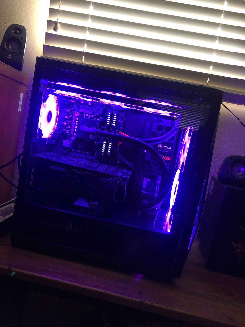 I love how the Corsair rgb purple looks so ultraviolet.