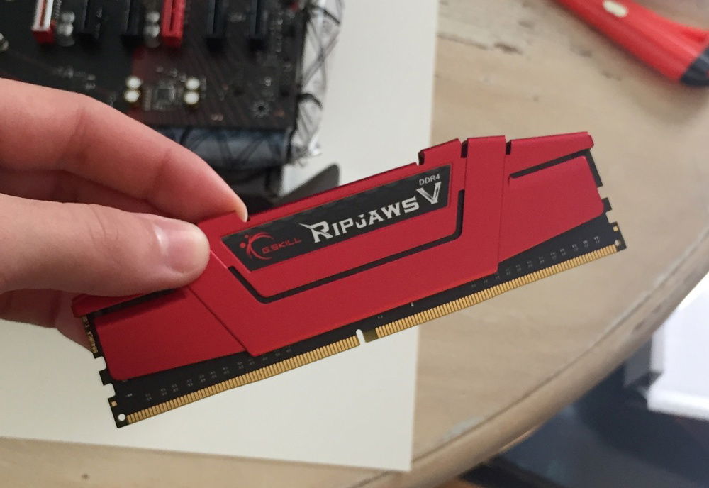 Ripjaw V 2133mh 4G stick of RAM