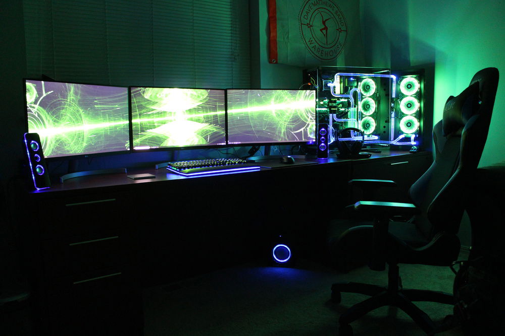 I though I might just add a few pics of the whole setup.