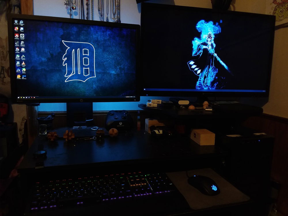 My Set up on my desk