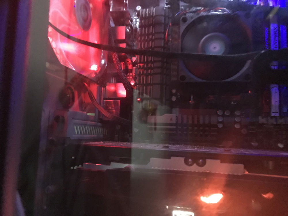 Running on a Stock AMD fan that is rated for 125w TDP CPUs. This CPU actually only puts out 95w, but the higher performance cooling gives the CPU room to turbo up.