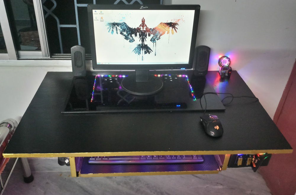 Top view u can see cup inside the glass.