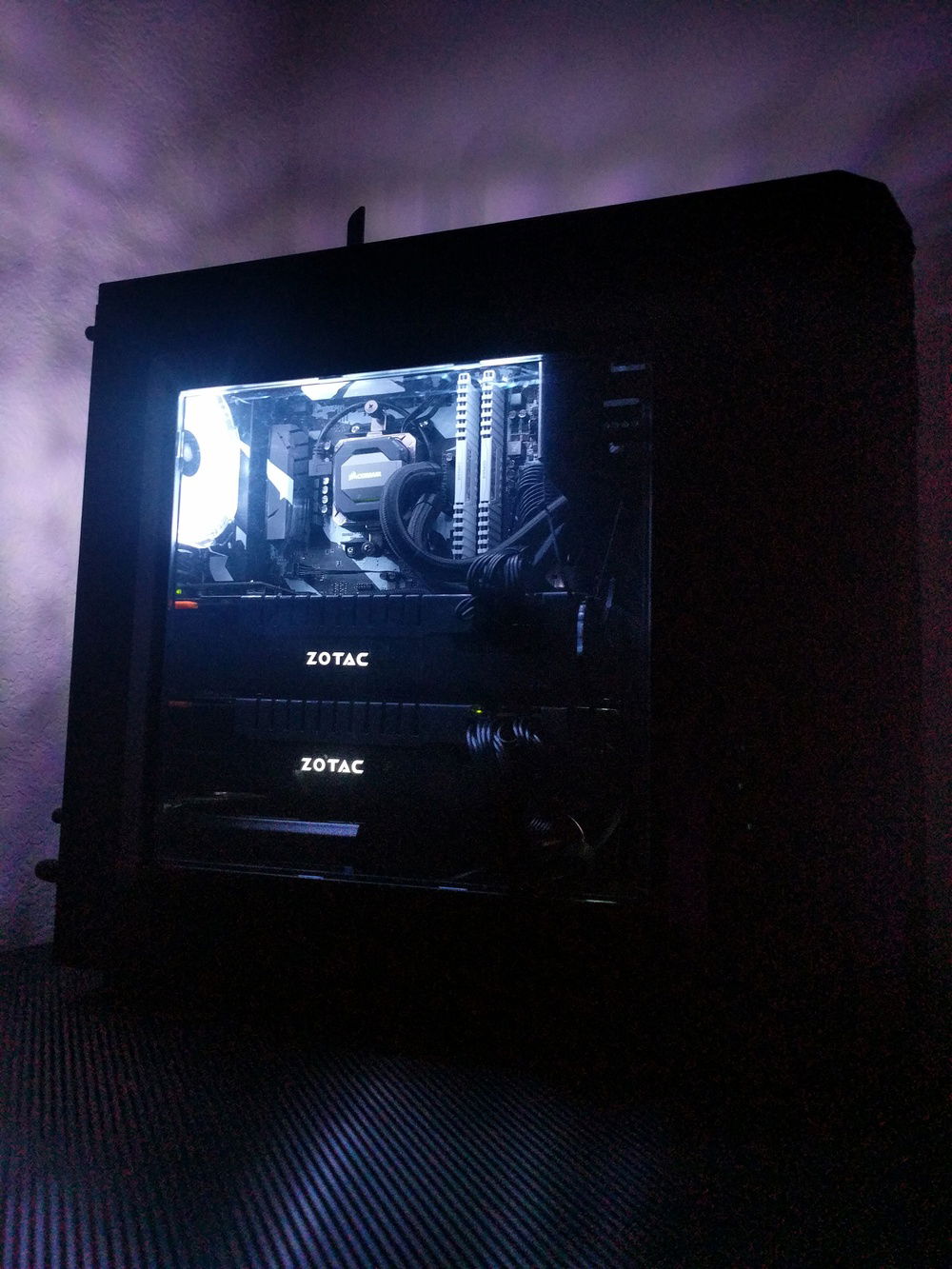 With the cover on looks pretty beast from the side.  Still really really hate the case though.