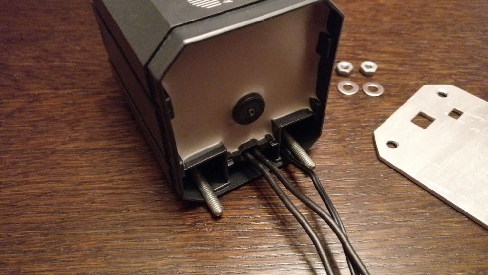 ...to put some threaded M3 rod through...