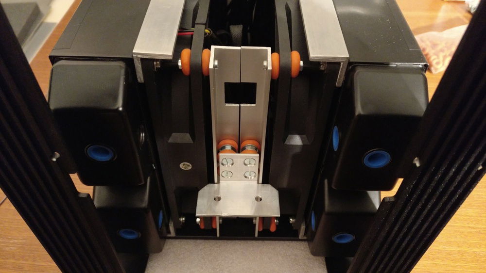 Even more rubber rings and the seat for the pump is finished.