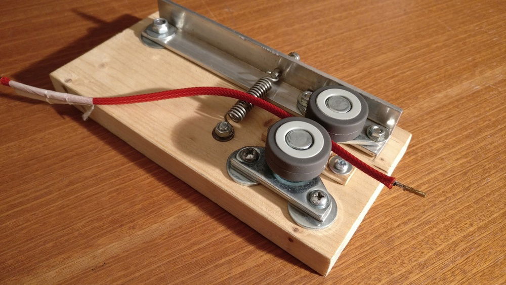 My little brother visited me for a week and wanted to help me out. So we built a sleeving tool. Works pretty good. :)