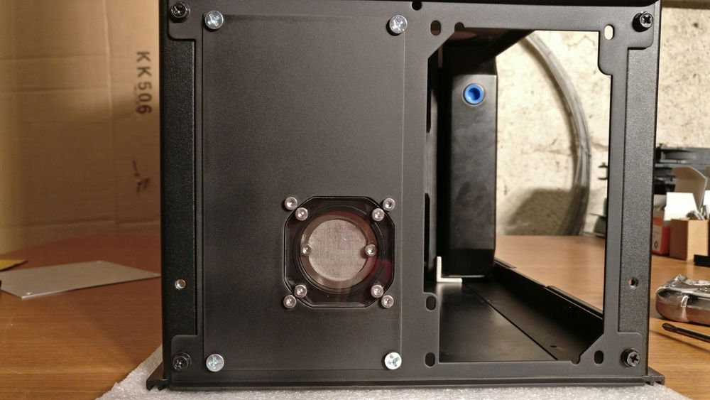 The filter found a home too. Wasn't as tricky as the placement of the pump.