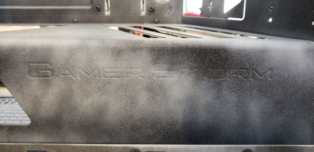 Faded "Gamerstorm" shroud.