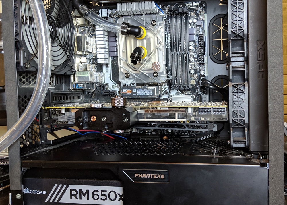 1.7mm clearance between the GPU and the rad/fan