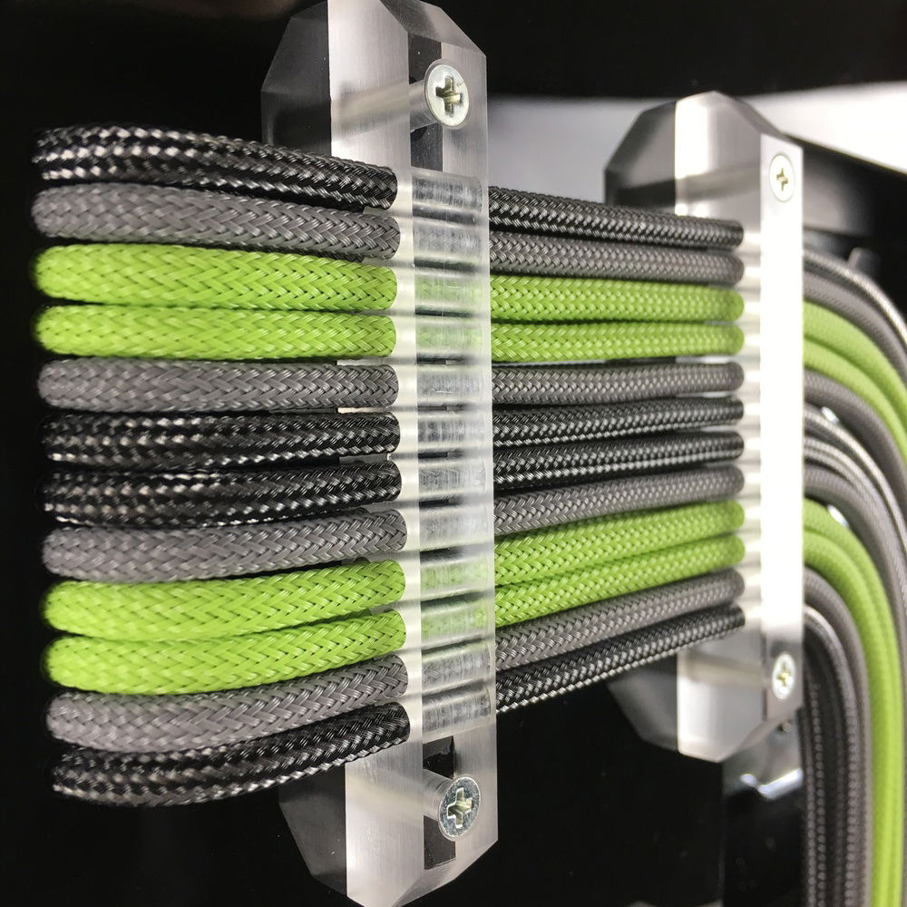 Build siliconart002 Streaming PC, with full custom cables. » builds.gg