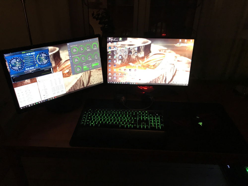 Gaming position, ready to shoot some foes!