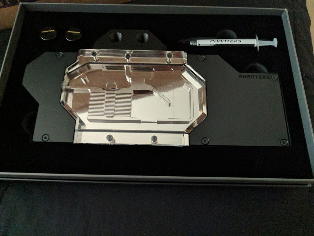 Phanteks	Glacier 1080Ti, Nice box