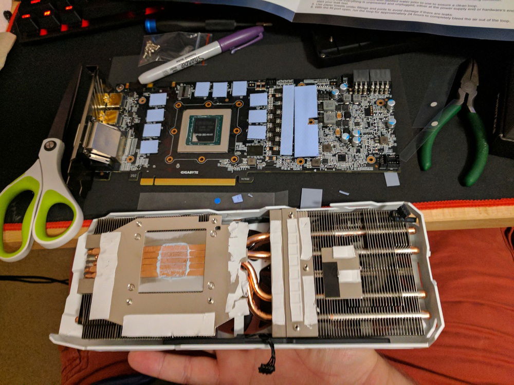 Gigabyte	Gaming OC 1080ti teardown
