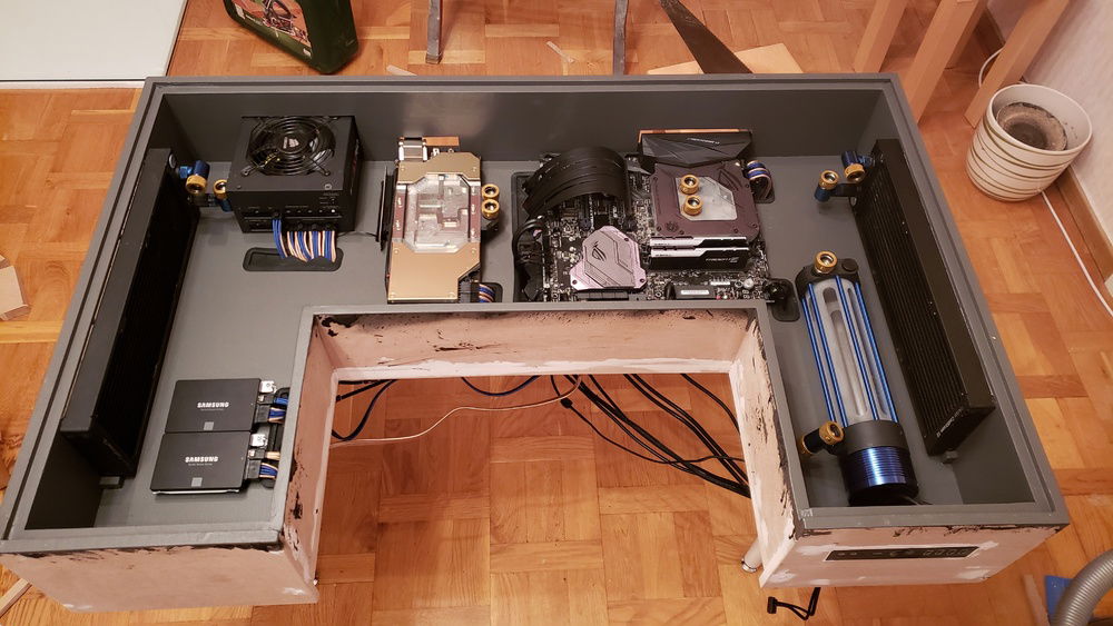 All parts mounted at their intended spots. Tubing and cable management still to do.