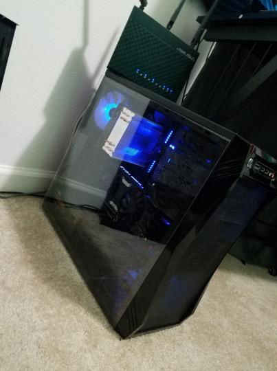 Custom Clear Side panel, when I still ahd the Hyper 212 and gtx1060.