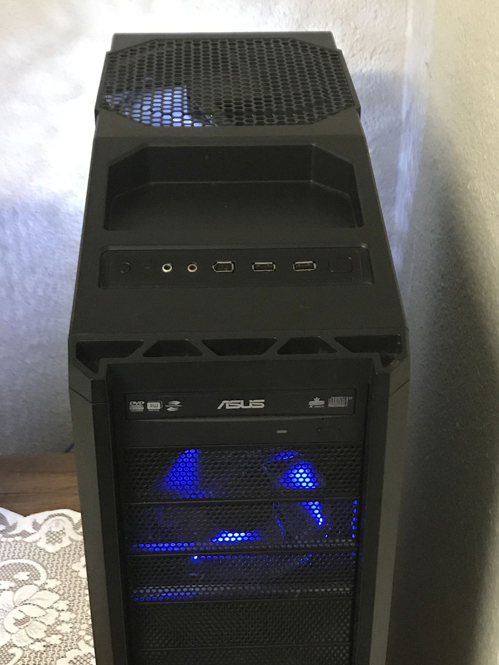 This case was pretty beefy for this time period