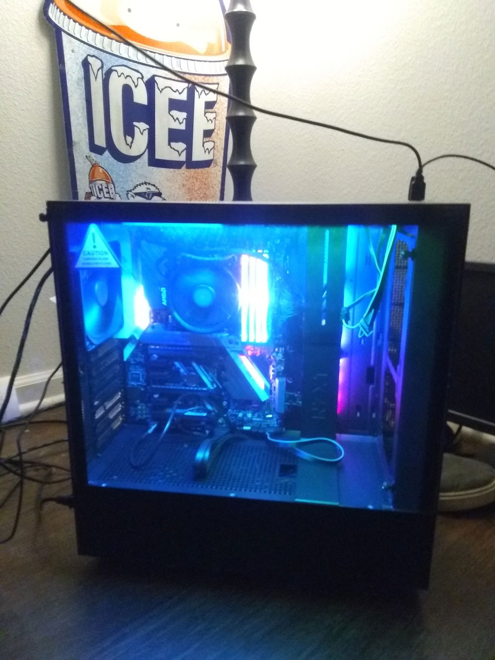 poor quality took pictures just to show build. Will upload better ones on a later date.