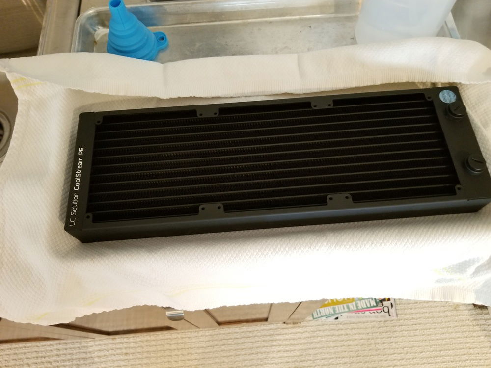 EKWB PE 360 radiator, after flush