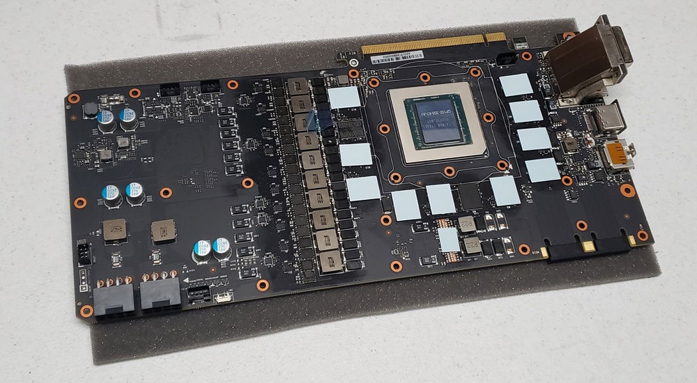 Pulling a 1080Ti apart is always fun... and nerve wracking!