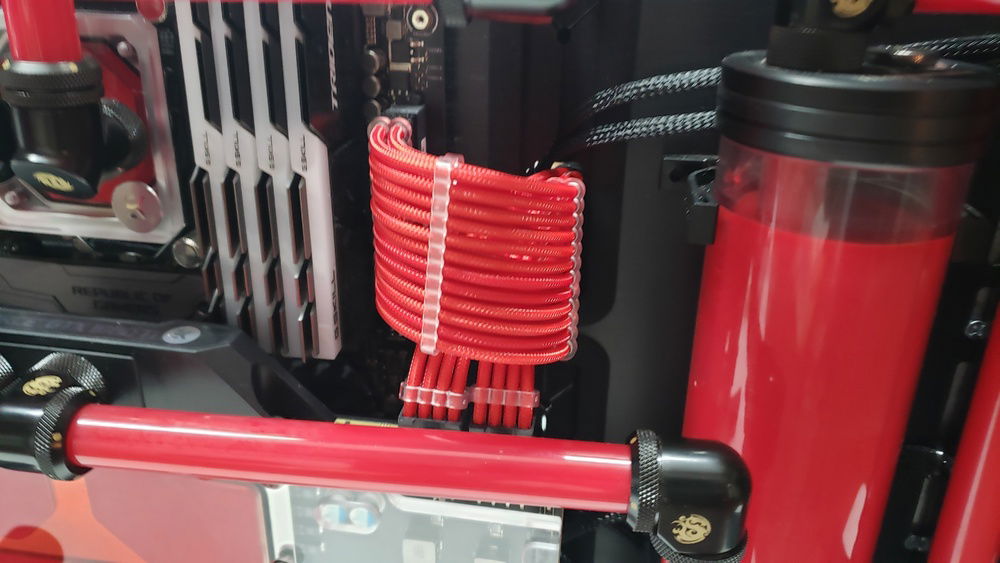 pretty cables thanks to cablemod!