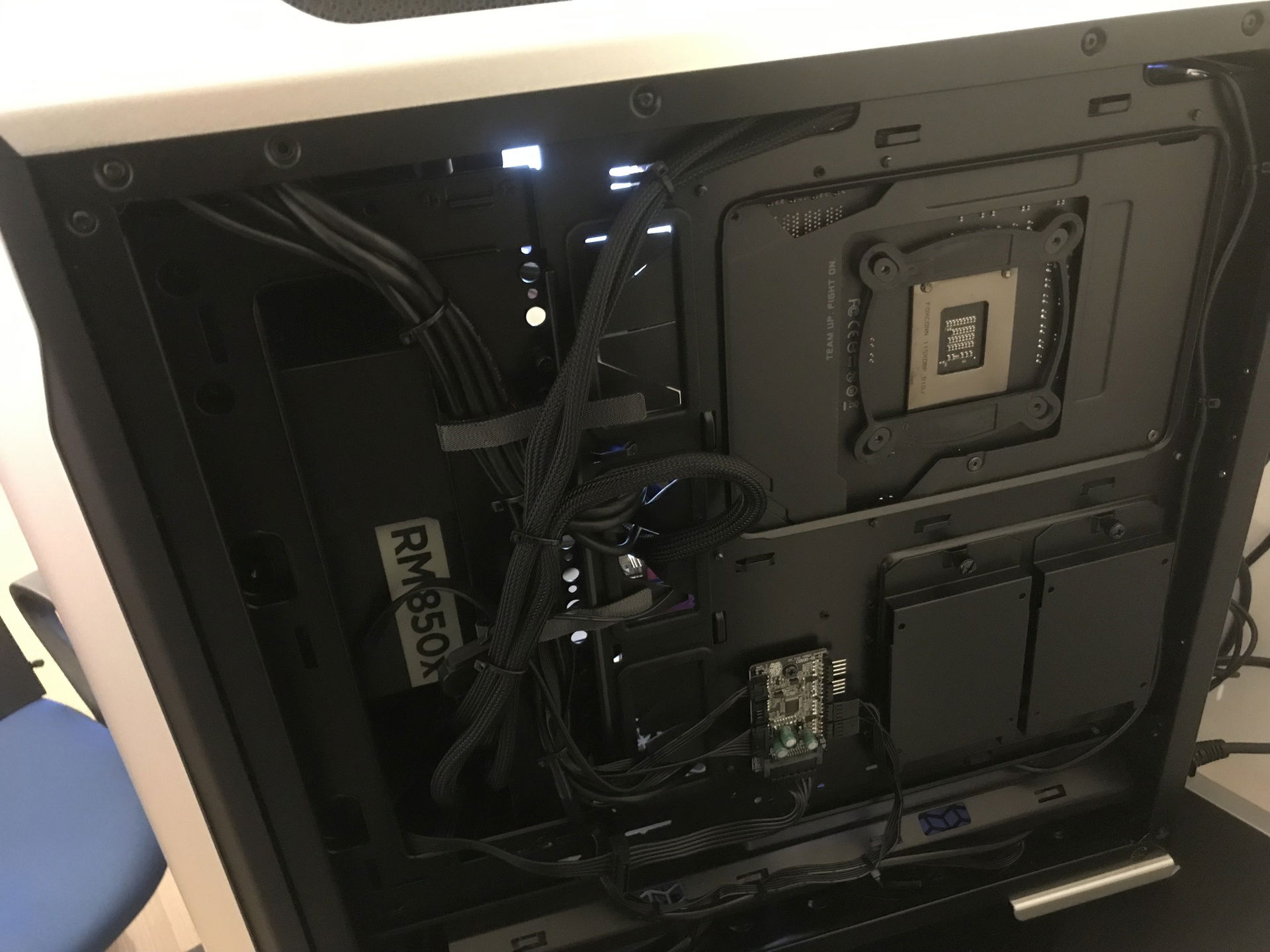 SL600M (First Build inspired by JayzTwoCents) » builds.gg