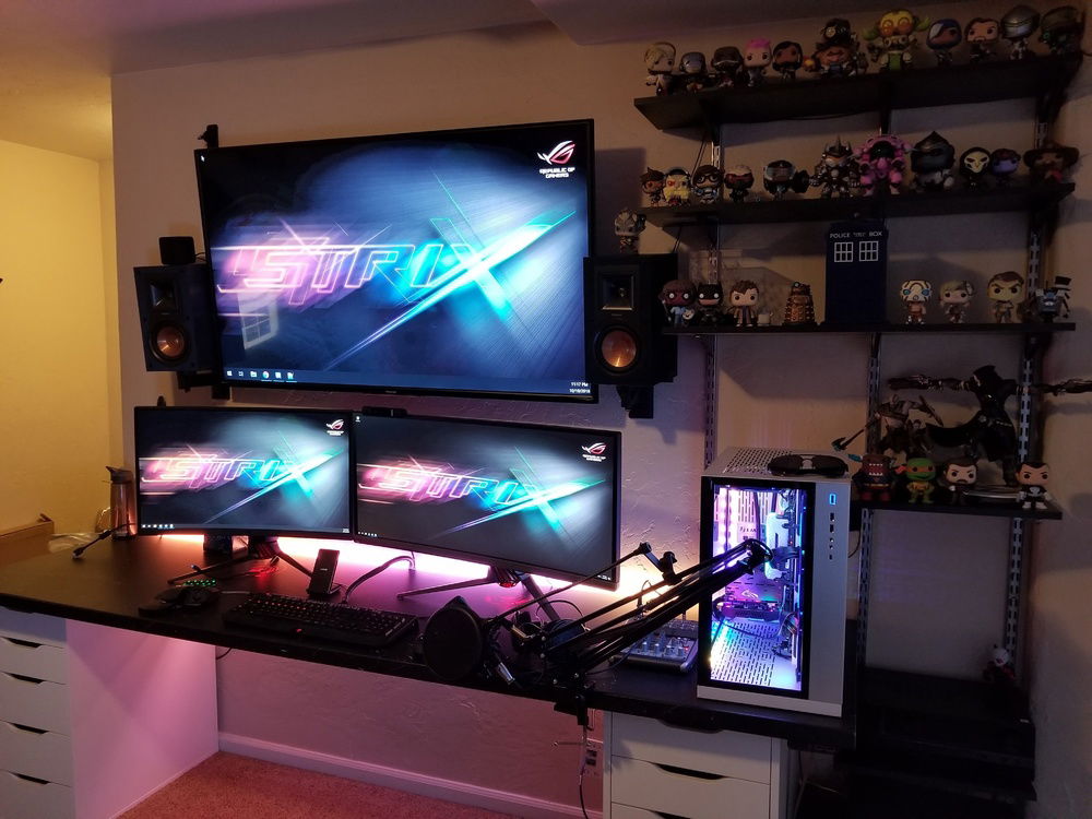 Front with Monitors and TV