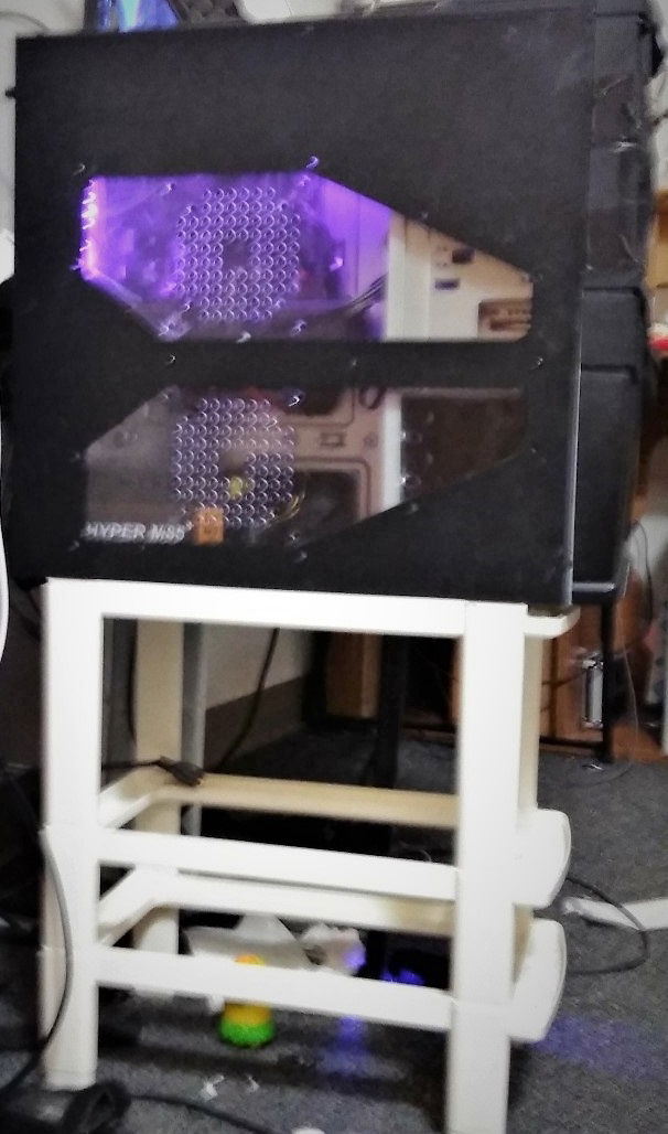 Old Rubbermaid file cabinet.  flipped upside down. and air flow !!