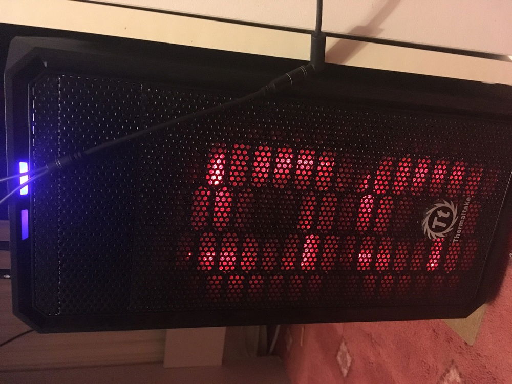 red corsair fans on the front