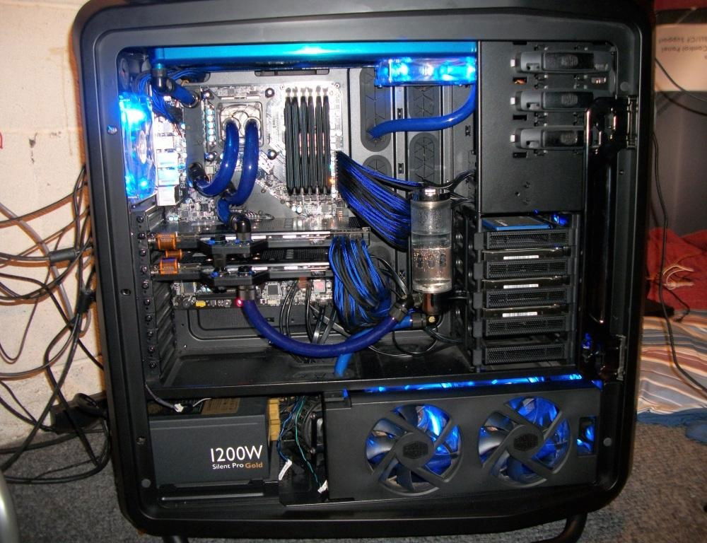 Overall inside shot.  360MM Blue Rad up top, 240MM black rad bottom right.