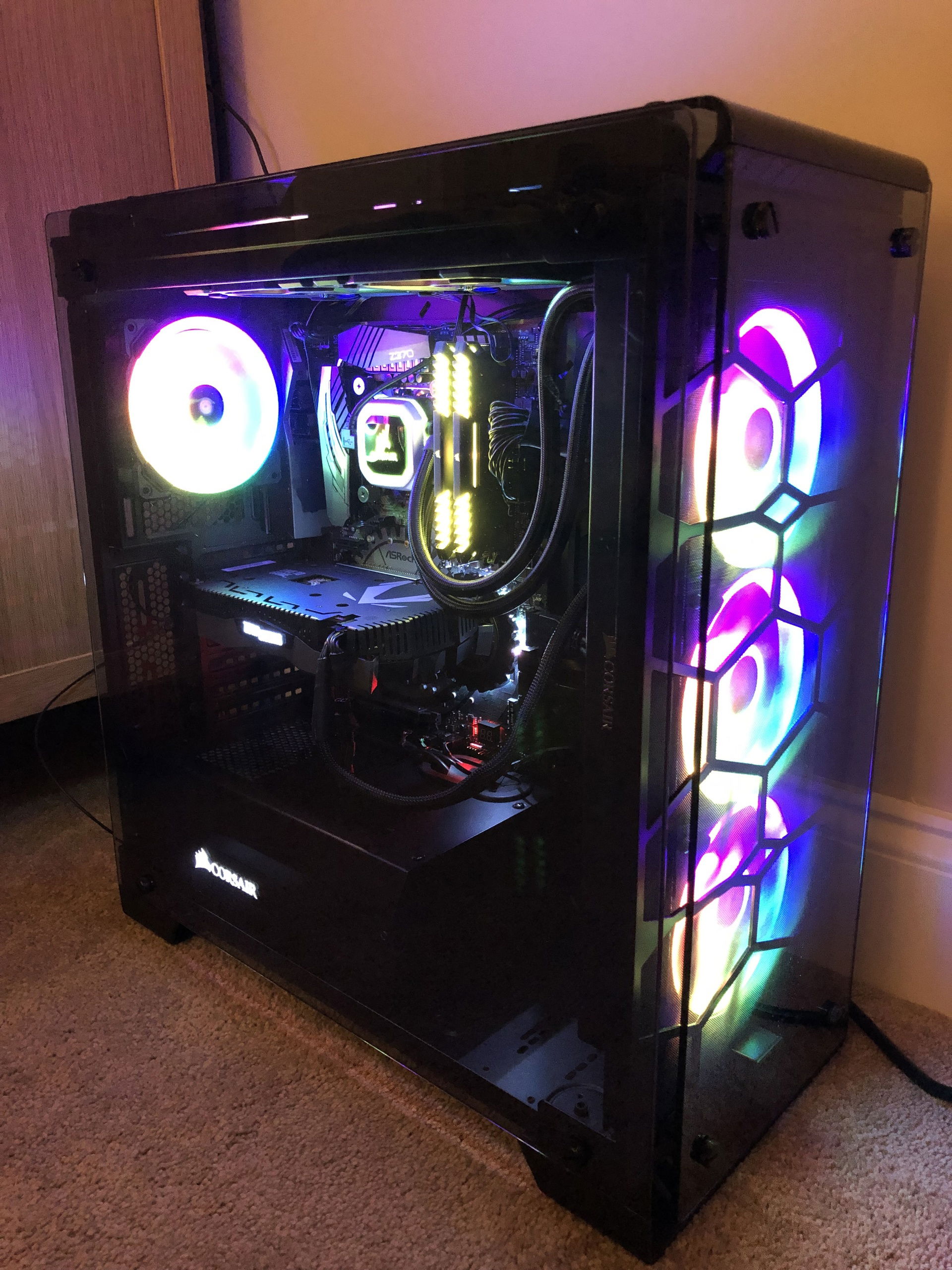 Corsair RGB Glory » builds.gg