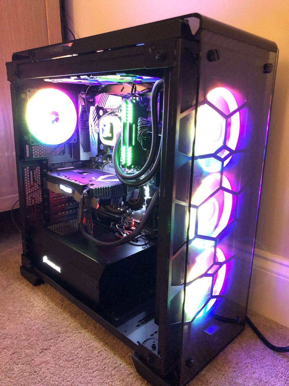 Corsair RGB Glory » builds.gg