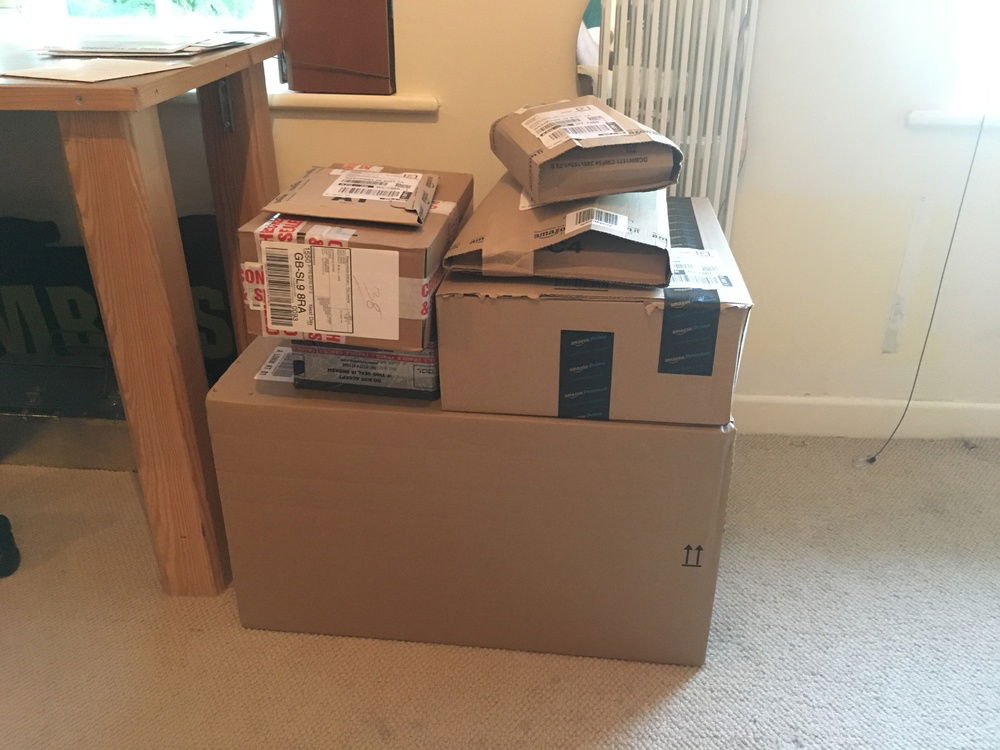 Everything arrived and waiting to be unboxed. First build log picture of my first ever build.