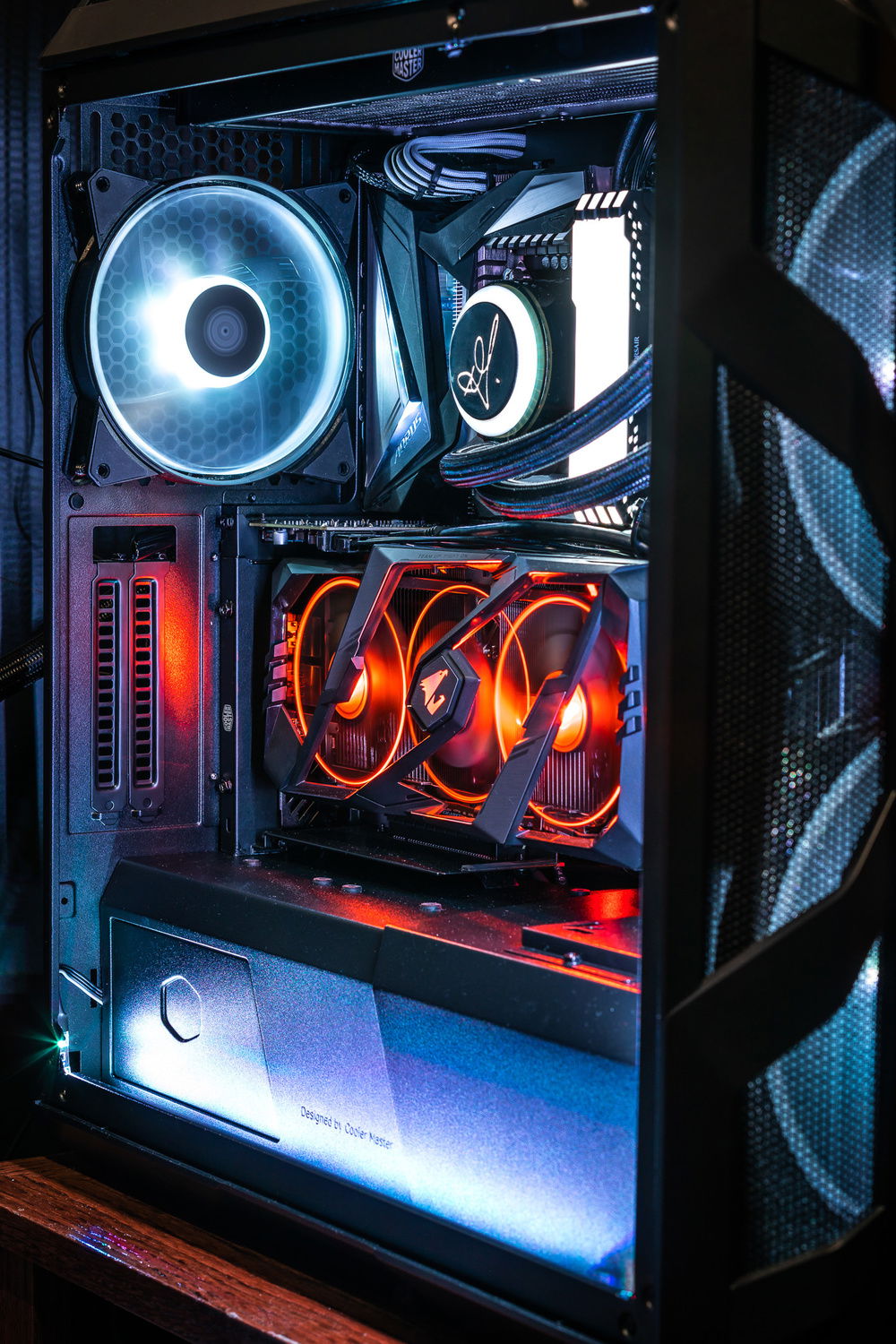 The finished build with a "Fire and Ice" theme.
